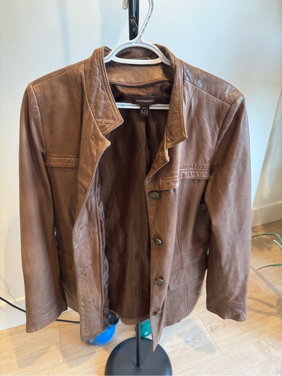 Danier Jackets & Blazers - Danier Brown Leather Women’s Button-Front Bomber Jacket